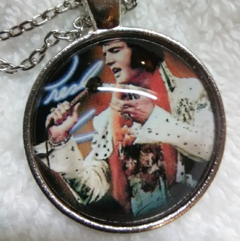 New, Elvis Cabochon
